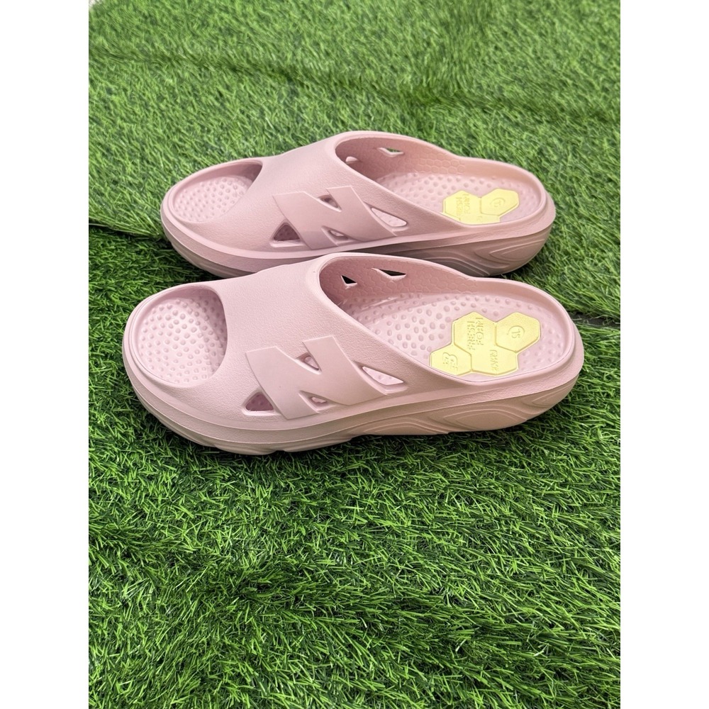 New Balance Fresh Foam Recovery Slide Sandals Pastel Pink Men's 8 Women's 10